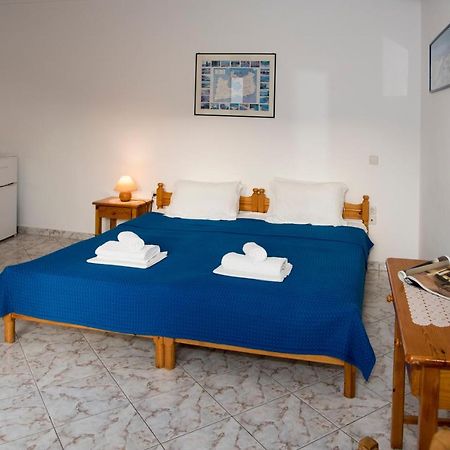 Damianos Roomsアダマス エクステリア 写真